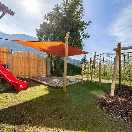 Rosa Unterschoeberlehof - Anna מראנו