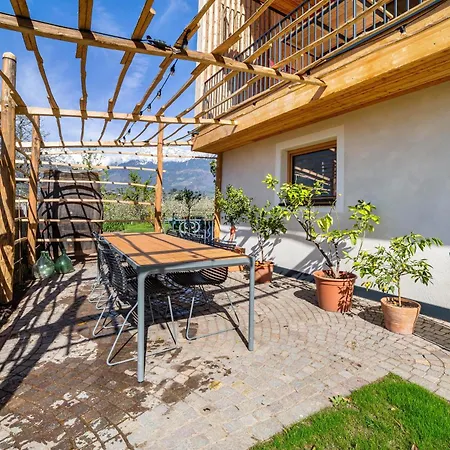 Rosa Unterschoeberlehof - Anna * 메라노