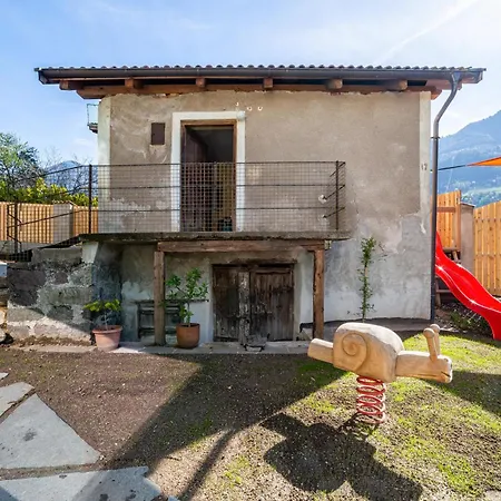 Rosa Unterschoeberlehof - Anna Apartment Merano