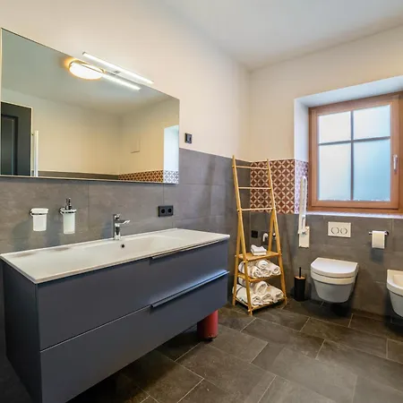 Rosa Unterschoeberlehof - Anna *