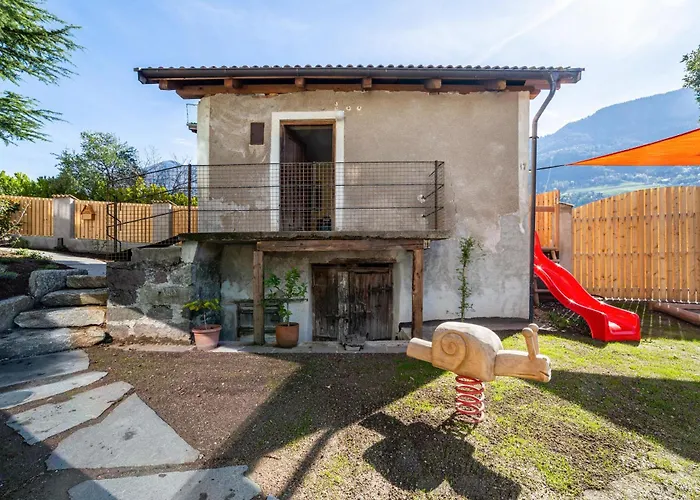 Rosa Unterschöberlehof - Anna Apartment Meran